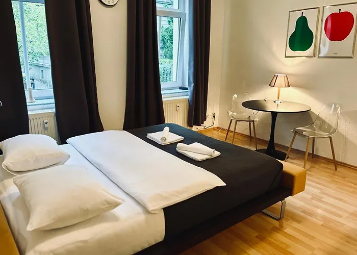 Velvet Daire Weimar (Thuringia)